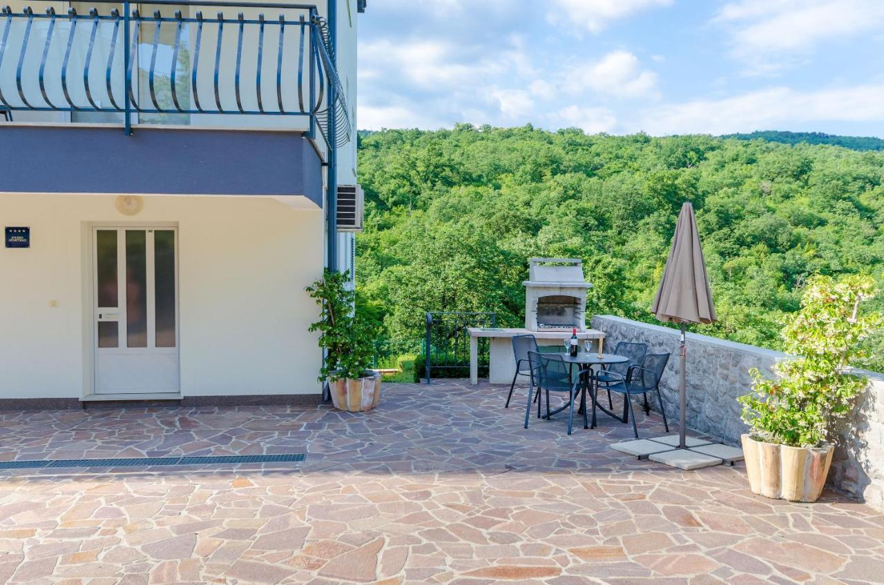 Apartments Marijana Ičići Εξωτερικό φωτογραφία