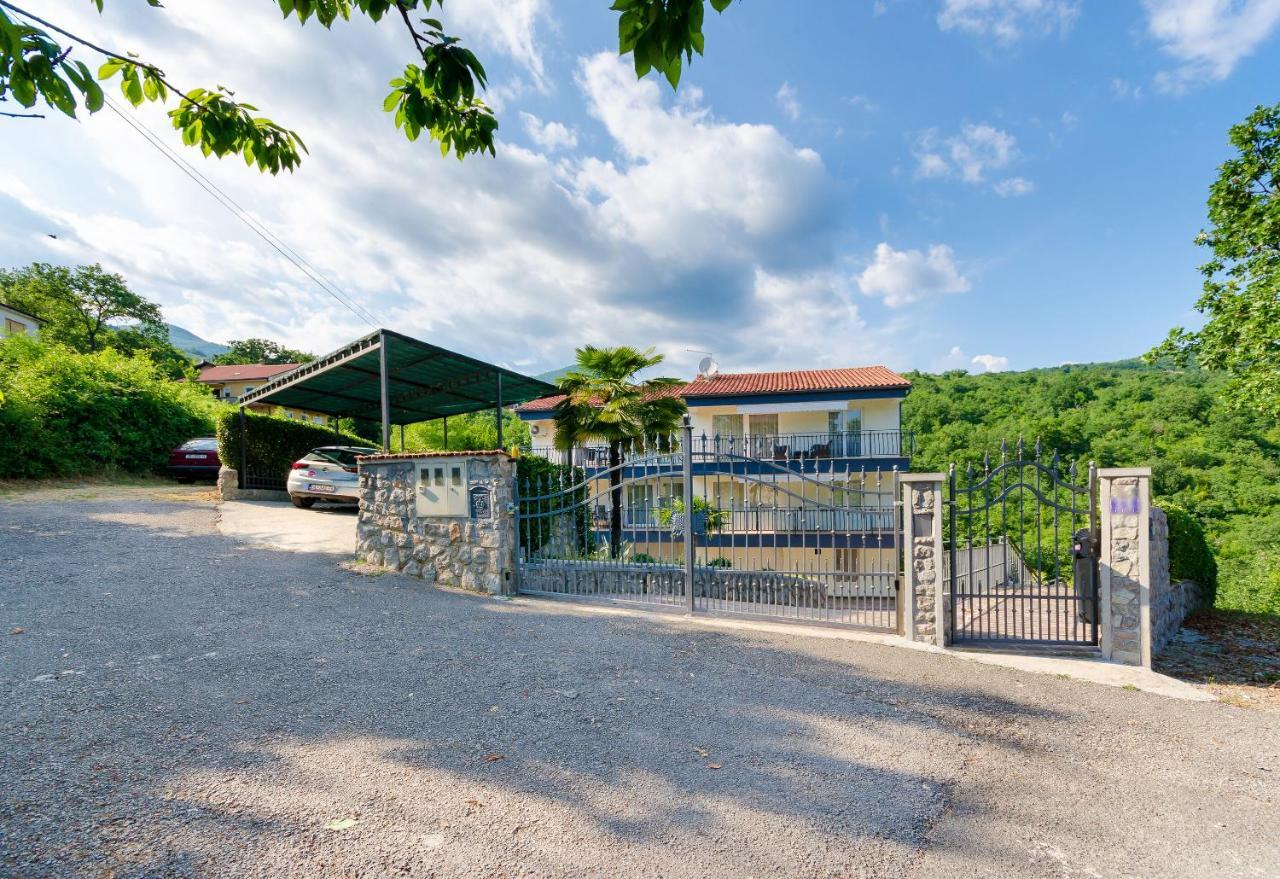 Apartments Marijana Ičići Εξωτερικό φωτογραφία