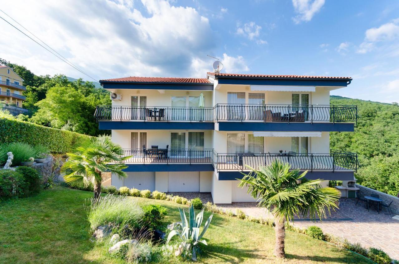 Apartments Marijana Ičići Εξωτερικό φωτογραφία