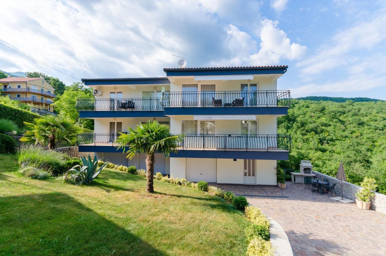 Apartments Marijana Ičići Εξωτερικό φωτογραφία