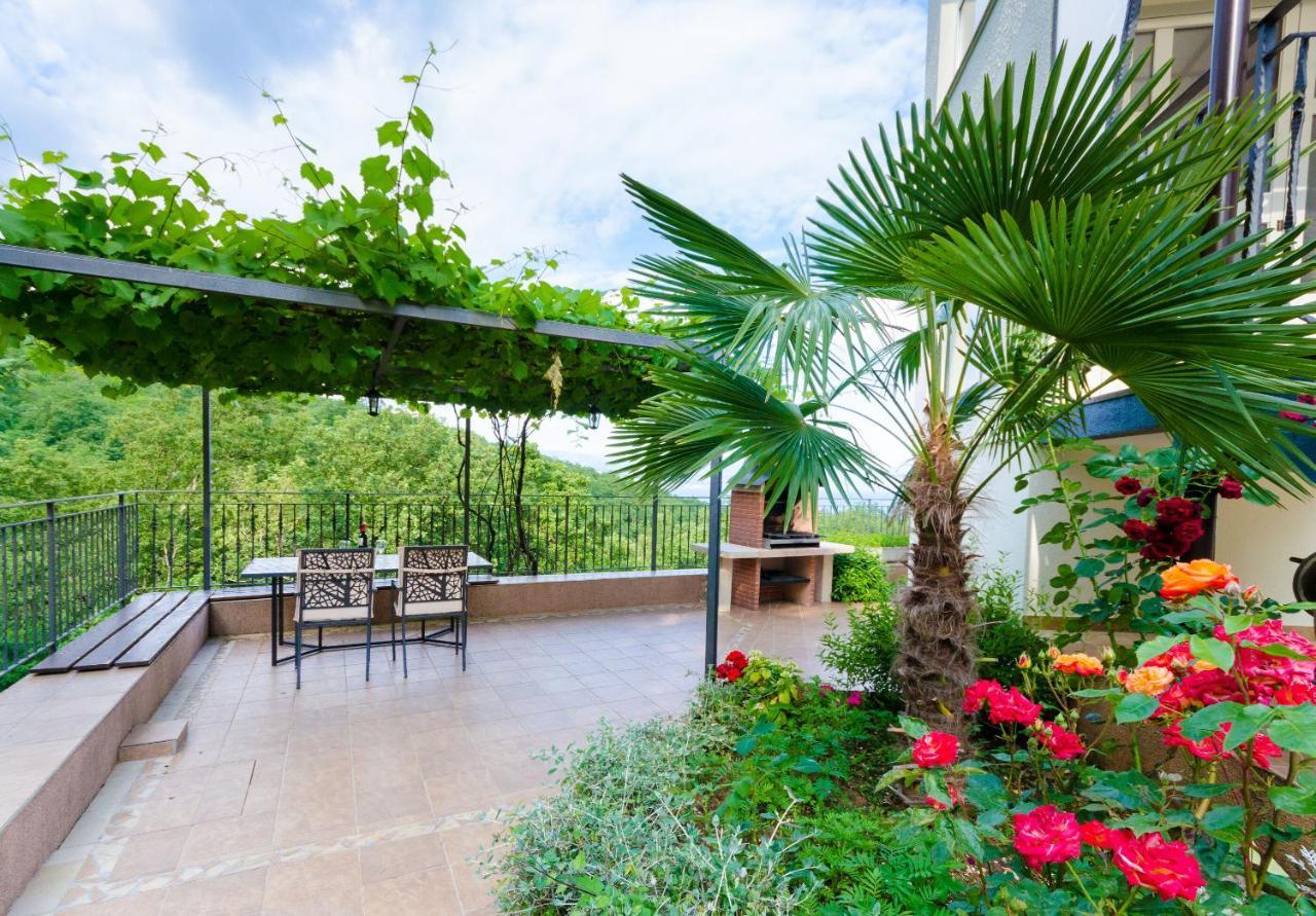 Apartments Marijana Ičići Εξωτερικό φωτογραφία