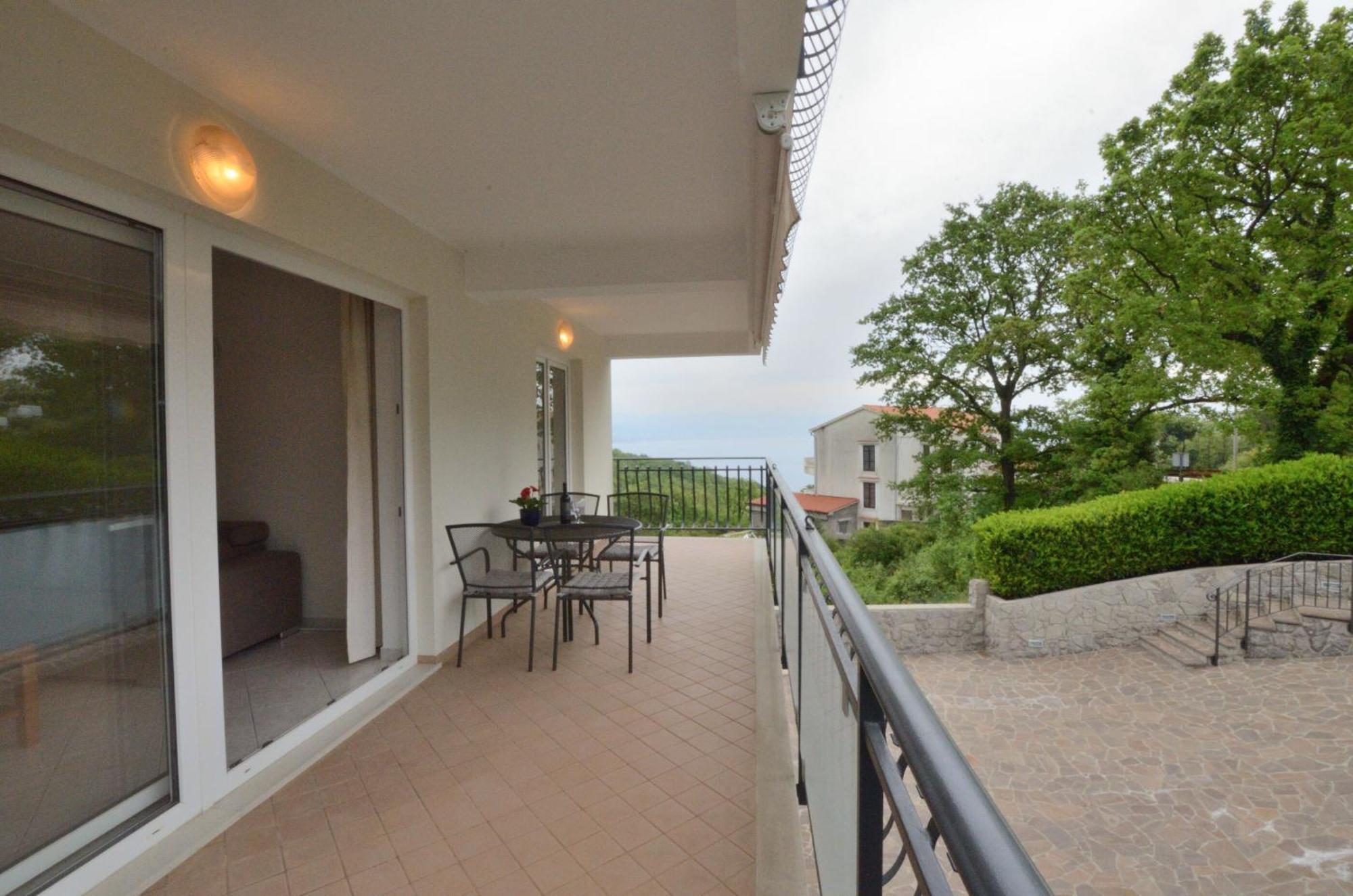 Apartments Marijana Ičići Εξωτερικό φωτογραφία