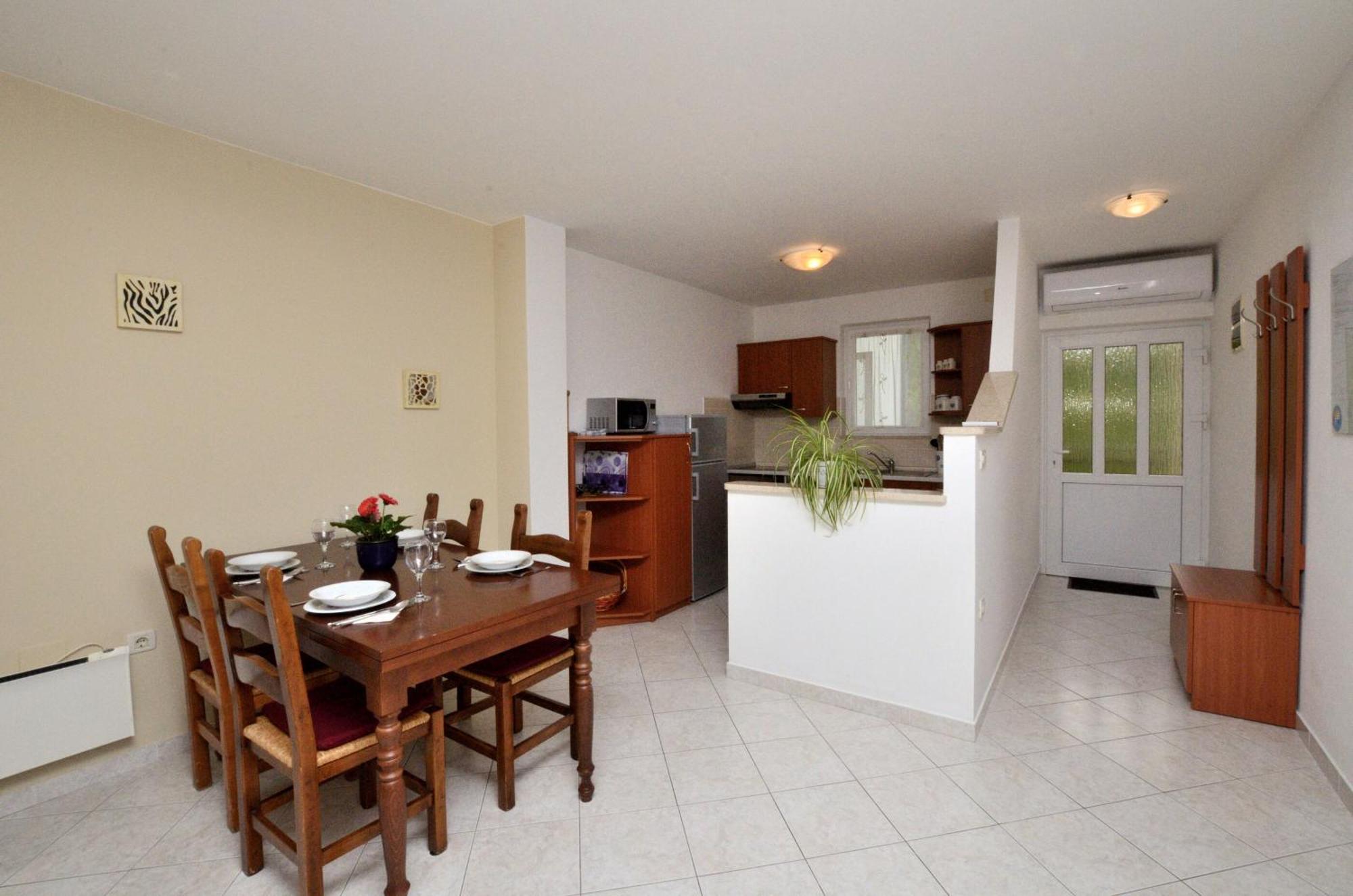 Apartments Marijana Ičići Εξωτερικό φωτογραφία