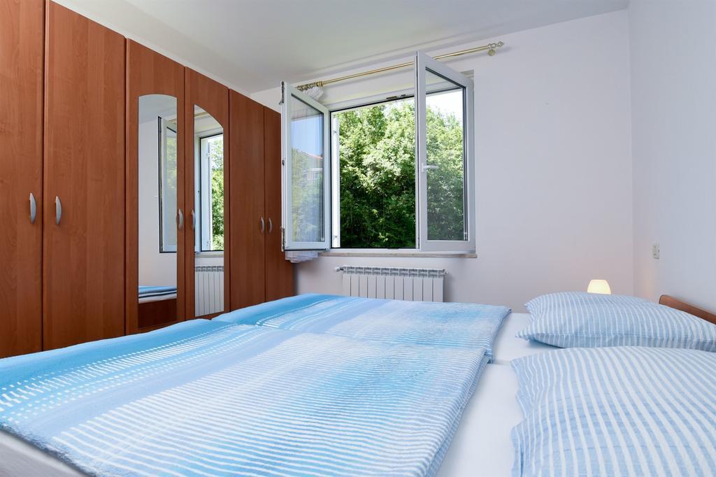 Apartments Marijana Ičići Εξωτερικό φωτογραφία