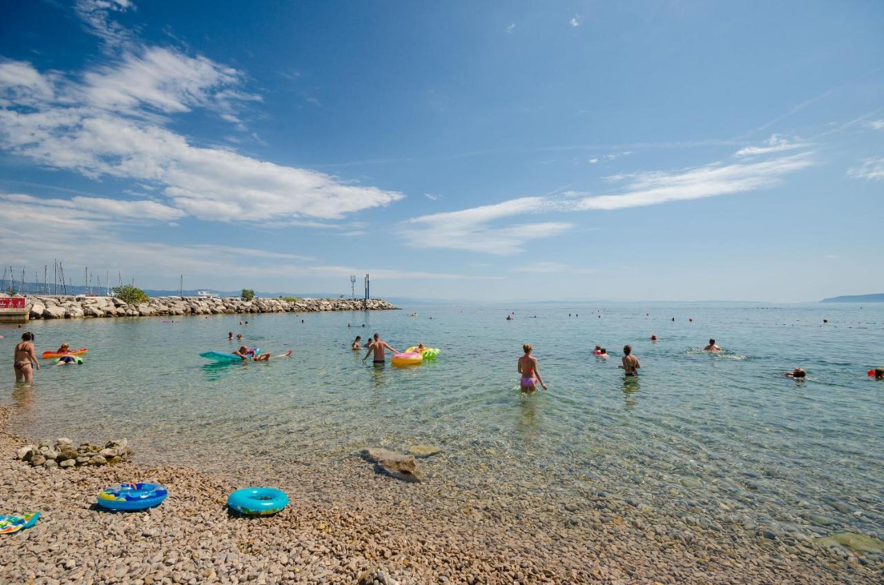 Apartments Marijana Ičići Εξωτερικό φωτογραφία
